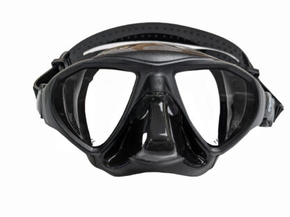 Start Point Black Low Profile mask front view